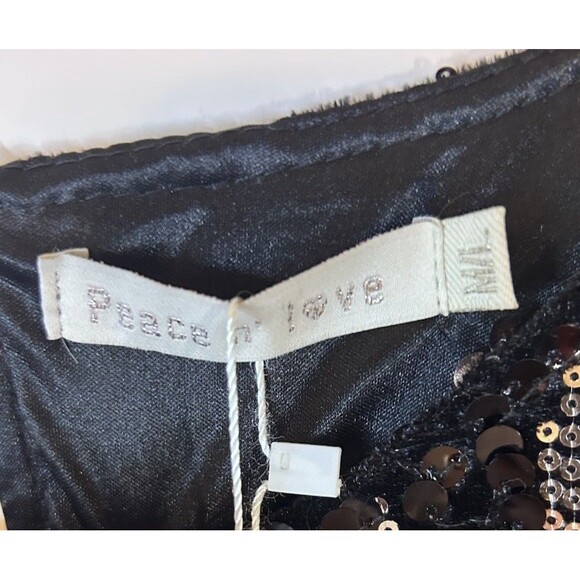 Peace And Love Black Velvet And  Sequin LS Romper Size M/L NWT - Picture 4 of 9